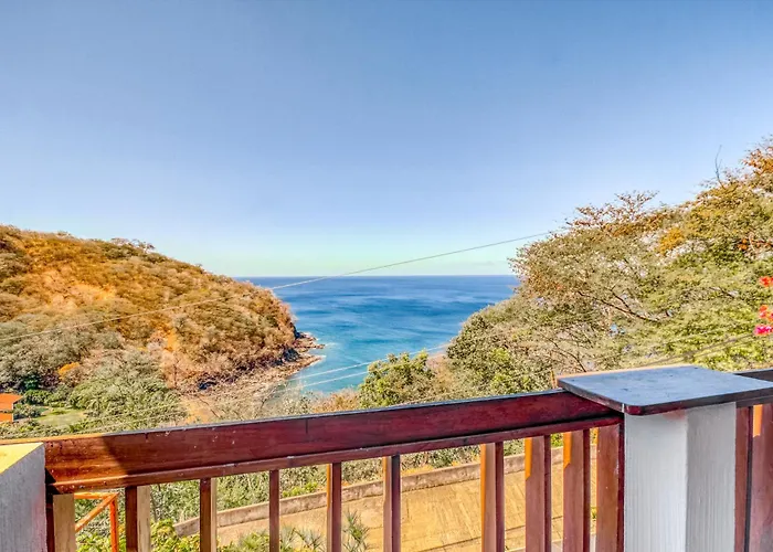 Ocean Views: Bahia Pez Vela *